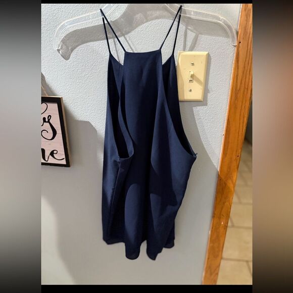 Paper Crane Sleeveless Thin Strap Top Size Women's Medium Navy - Picture 7 of 7